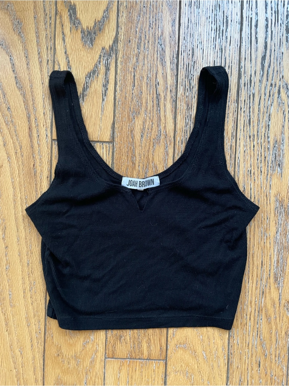 Joah Brown Black Notched Slit Front Scoop Neck Cropped Tank size XS/S